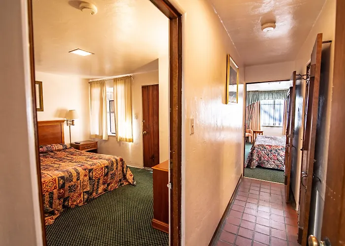 Sands Motel